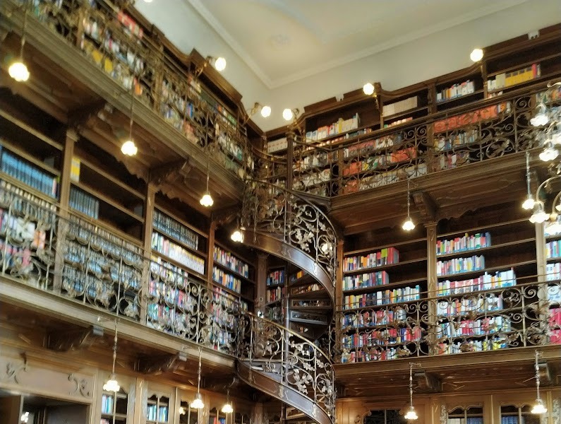 Juristische-Bibliothek im Rathaus München